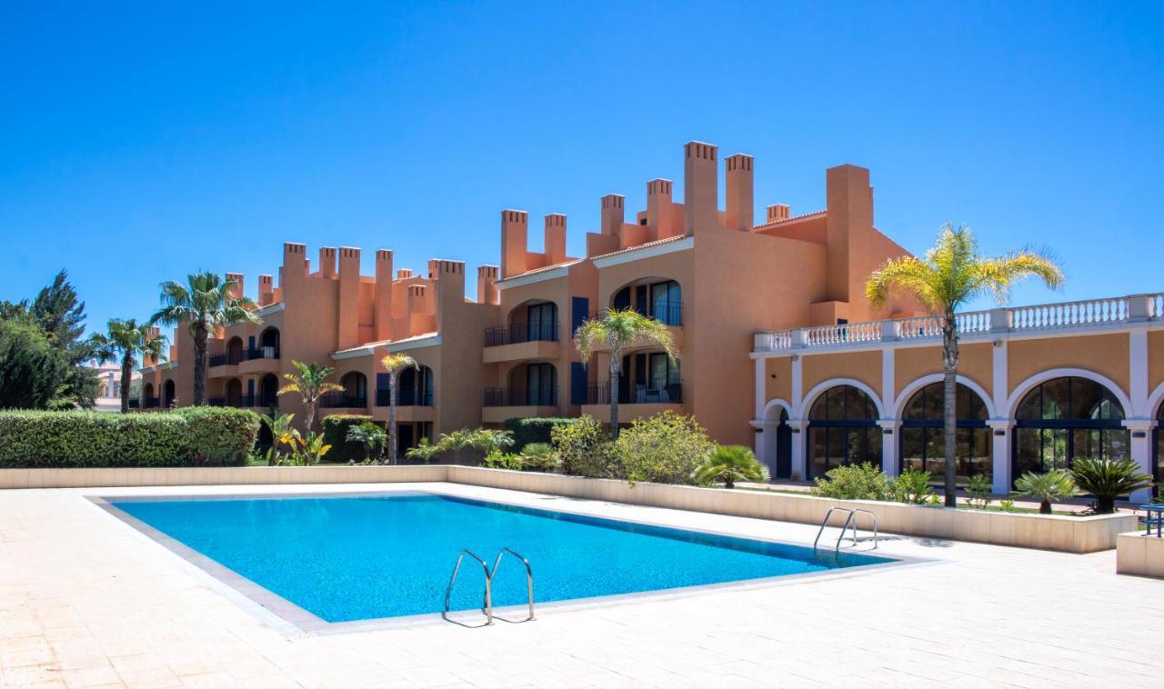 Casa De Ferias Vila Sol Golf Quarteira Dış mekan fotoğraf